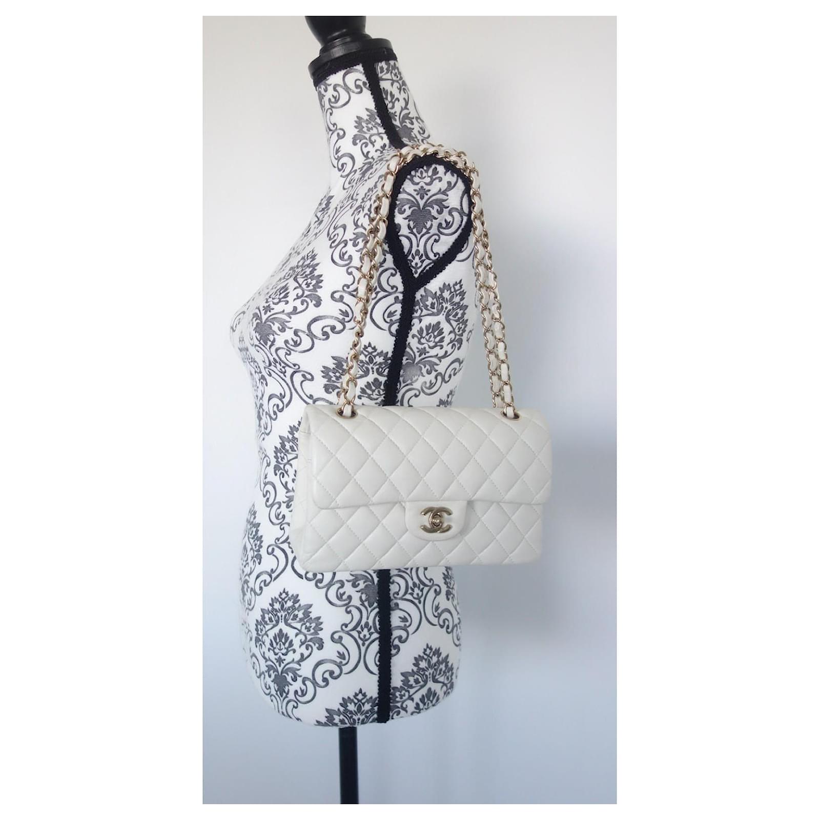 Sac Chanel Classique 11.12 blanc Cuir Blanc cassé