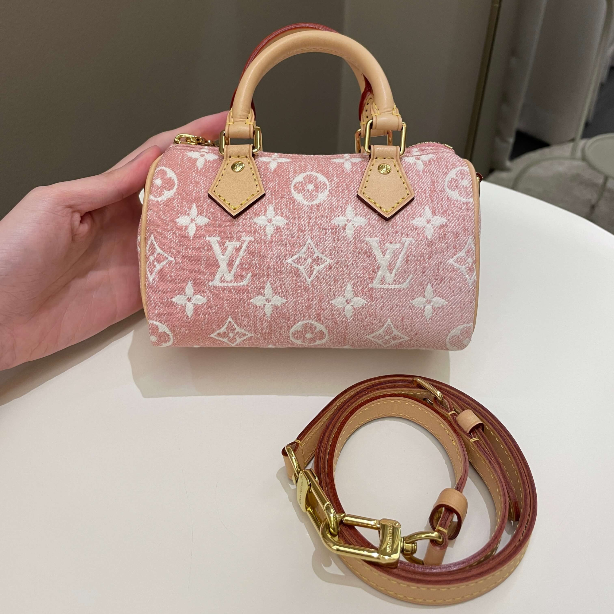 Sac Louis Vuitton Nano Speedy Rose