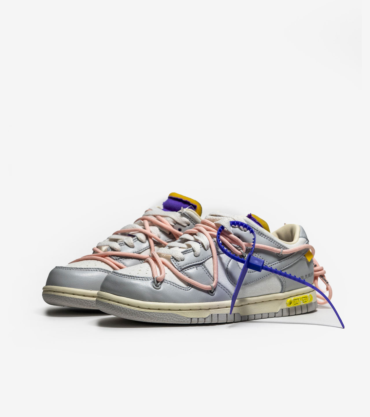 Nike Dunk Low Off-White Lot 24